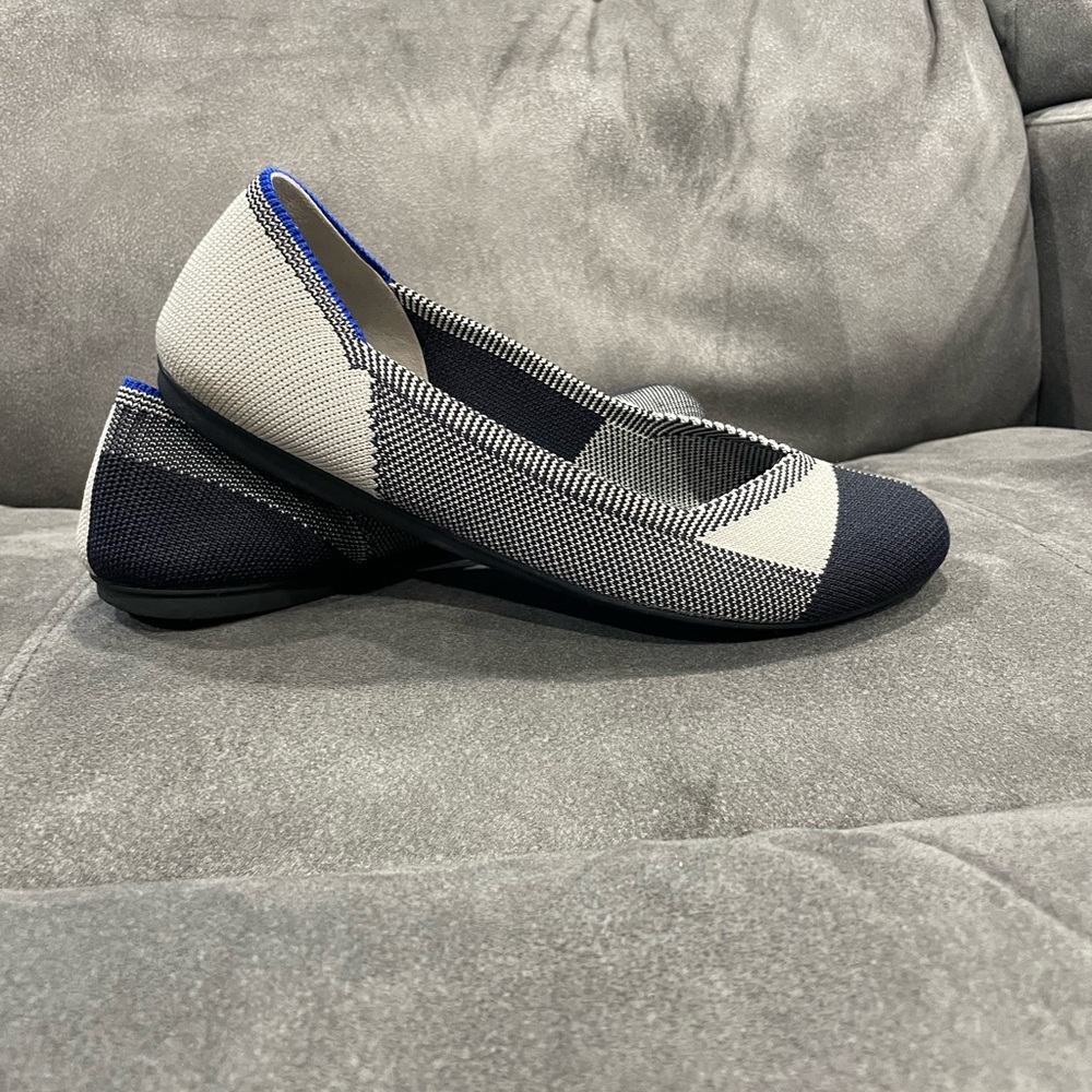 Rothy’s Stylish Navy and Gray Women's Flats